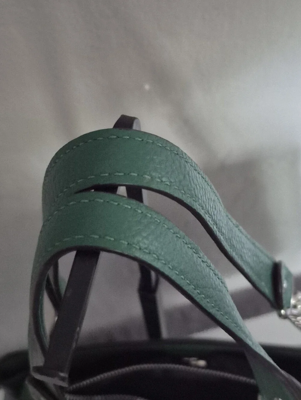EUC Coach Cammie Chain Bucket Bag Green Pebbled Leather And Matching Wallet